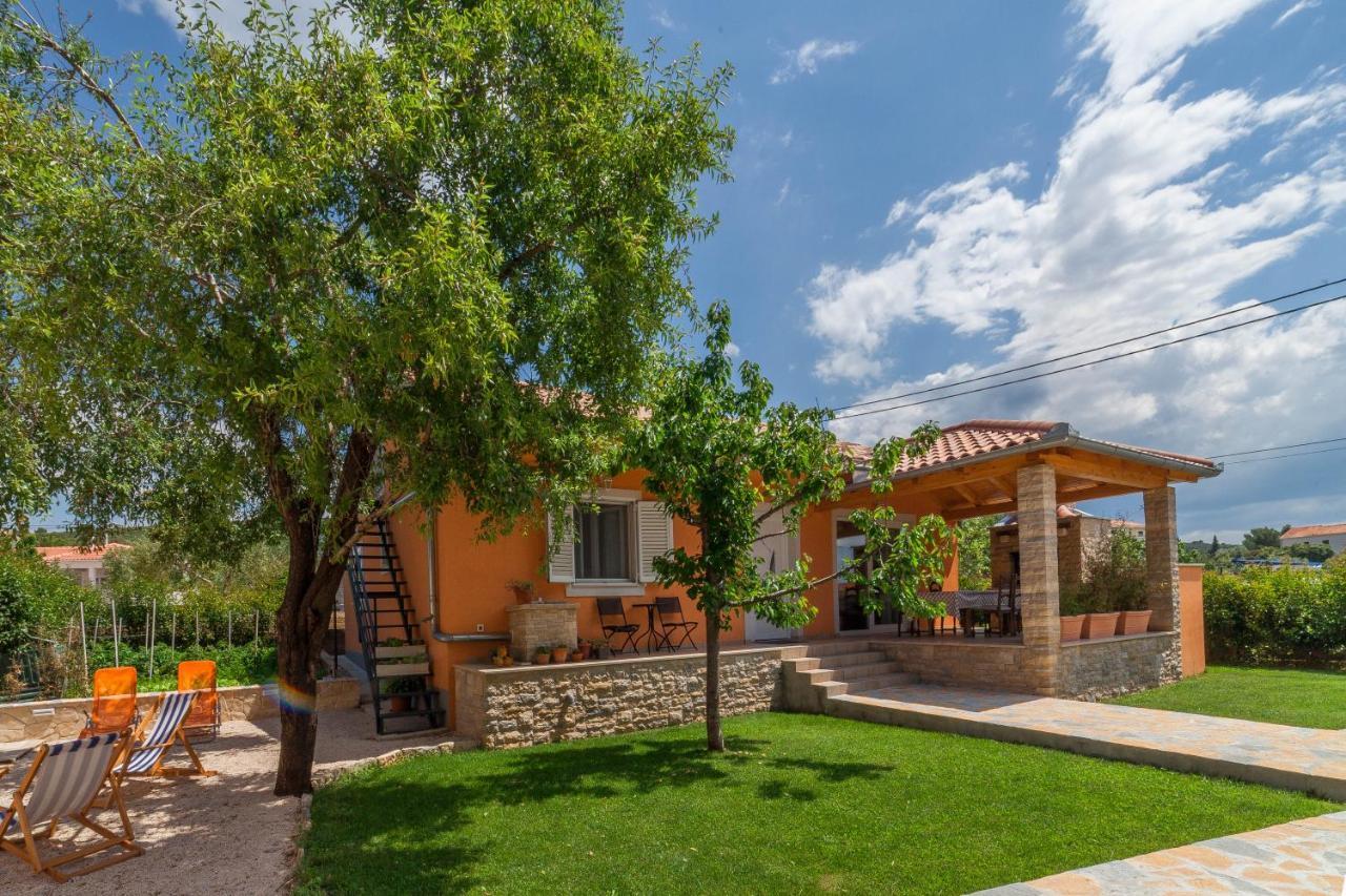 Holiday home Bella Casa Sukosan